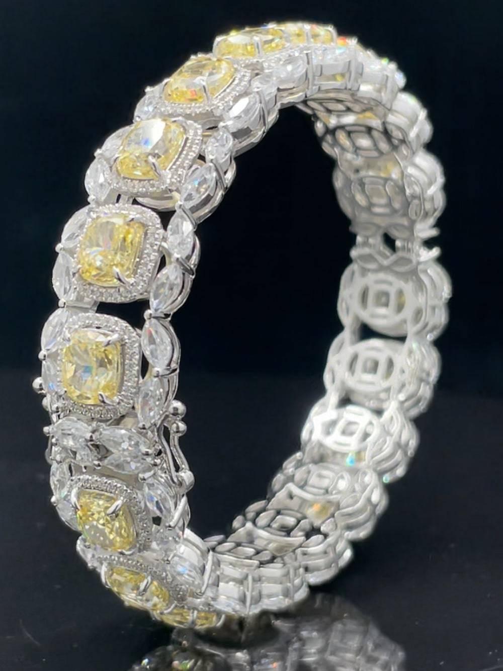 Bangle yellow fancy بانغل أصفر فانسي - just like diamonds