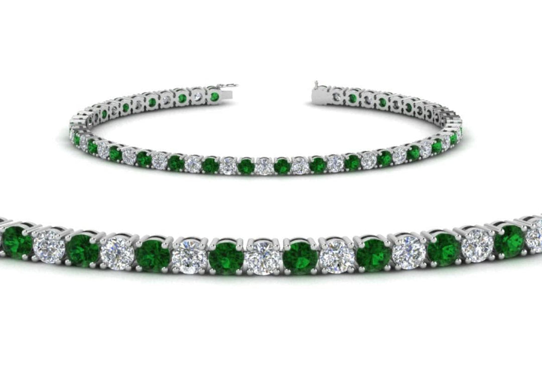 Green round tennis bracelet سوار التينيس الأخضر