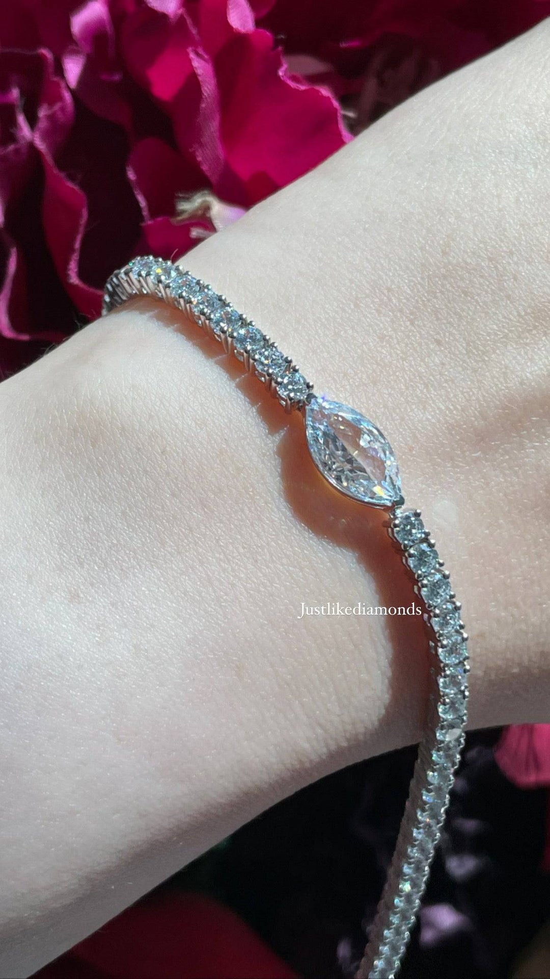 Marquis tennis bracelet سوار التينيس مع الماركيز