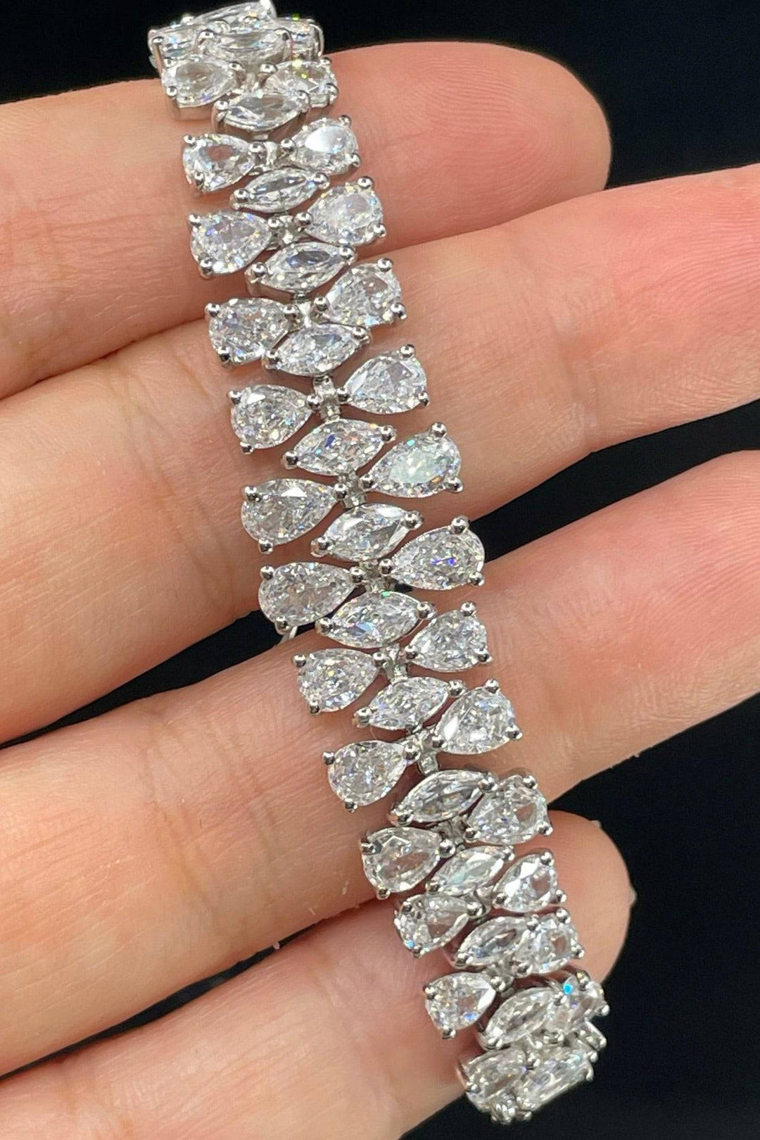 Pears and marquises bracelet سوار الدمعات والماركيزات