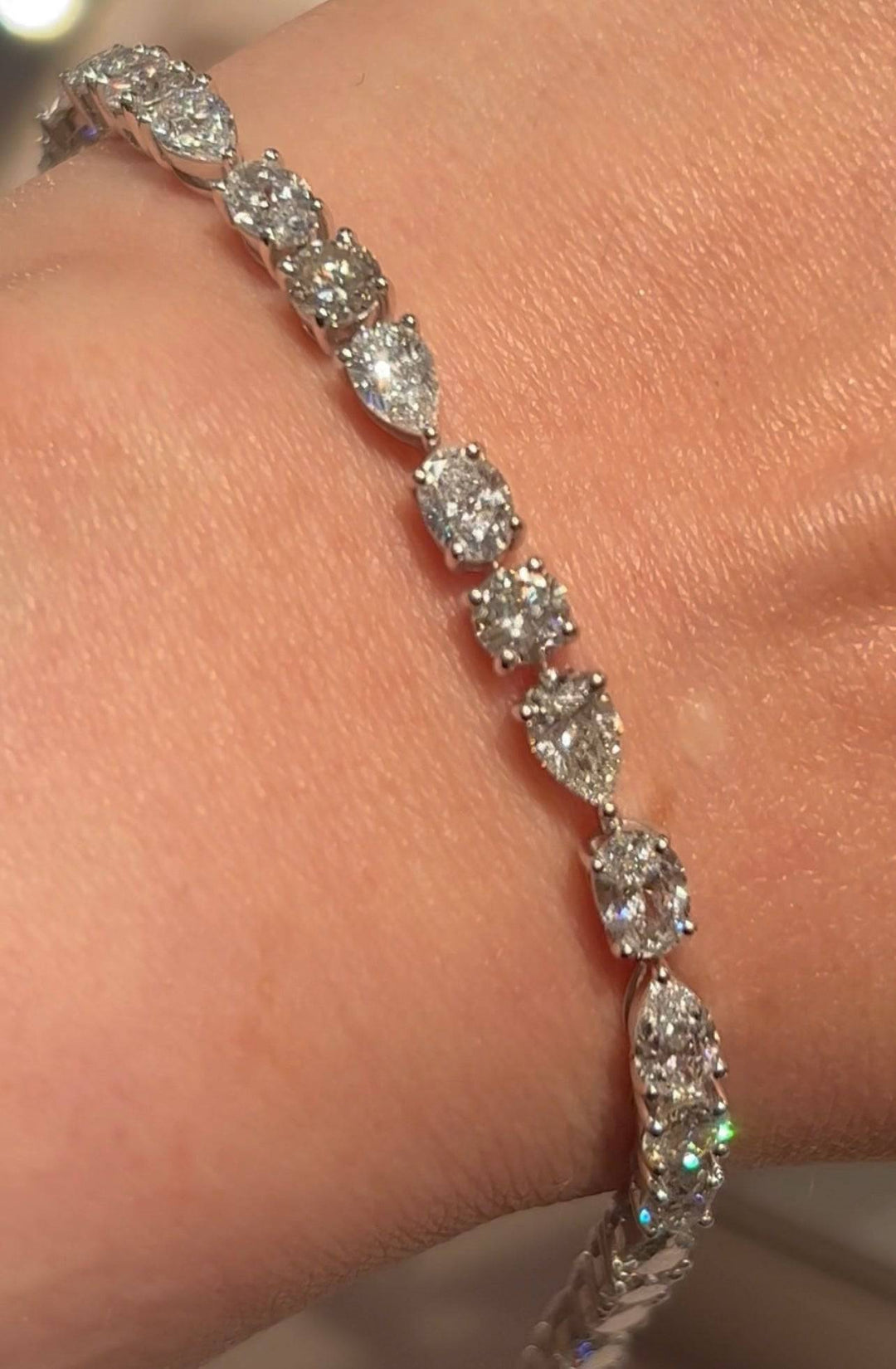 Pears oval and round tennis bracelet سوار راوند ودمعات و أوفال - just like diamonds