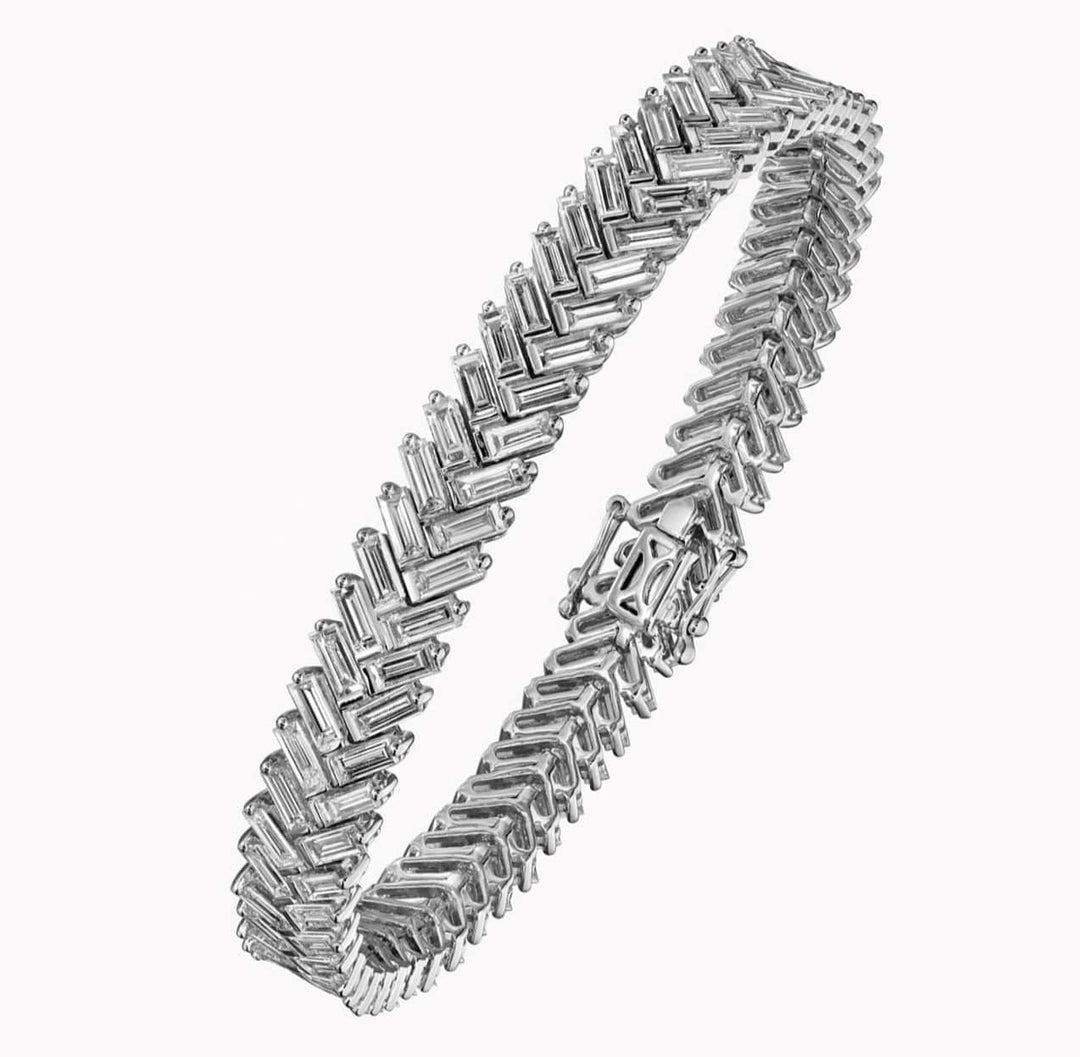 Zipper baguette bracelet سوار الباغيت على شكل سحاب