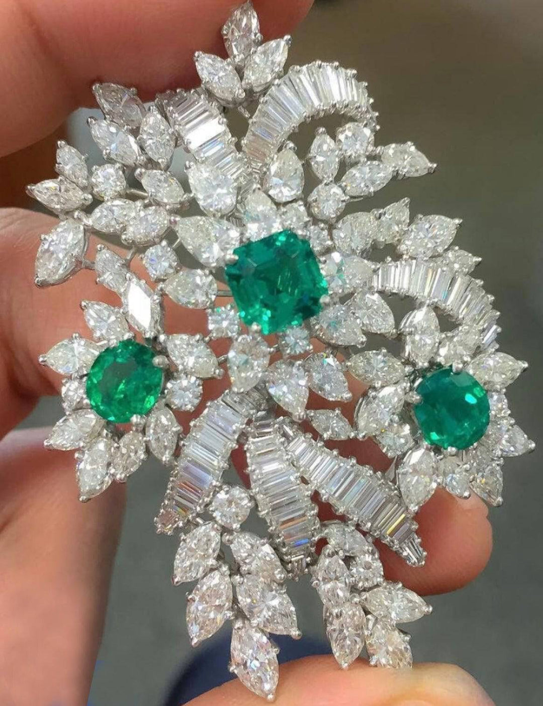 Green brooch