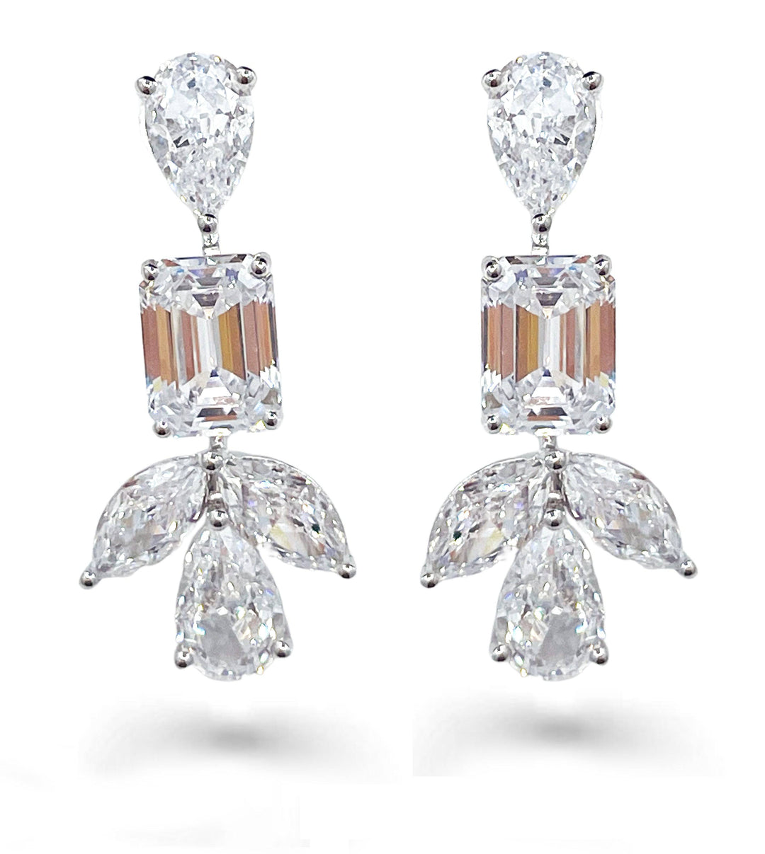 Emerald and Pears أقراط الإيميرالد والدمعات - just like diamonds