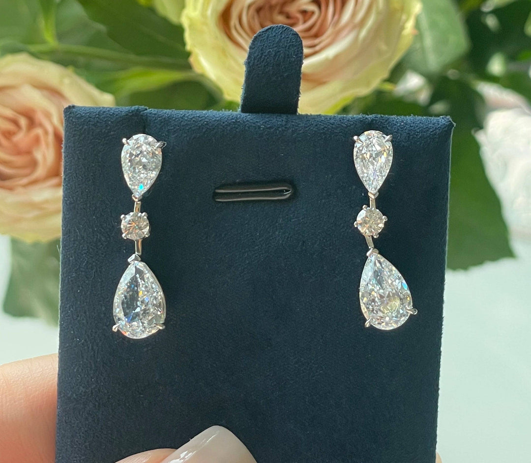 Two pears earrings أقراط الدمعتين - just like diamonds