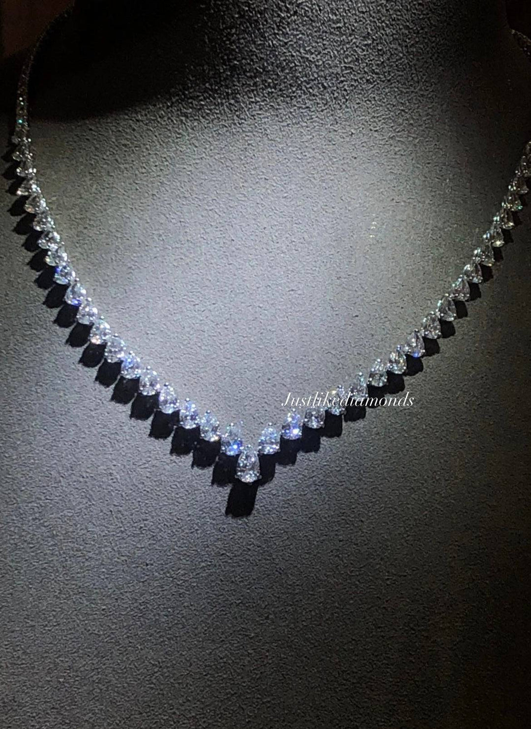 Pear cut necklace - just like diamonds