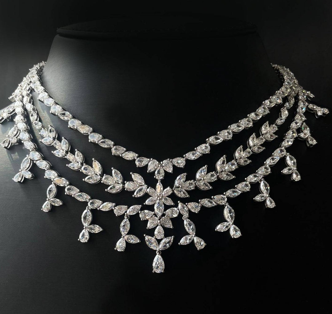 Necklace with pear drops عقد الدمعات المتدلية - just like diamonds