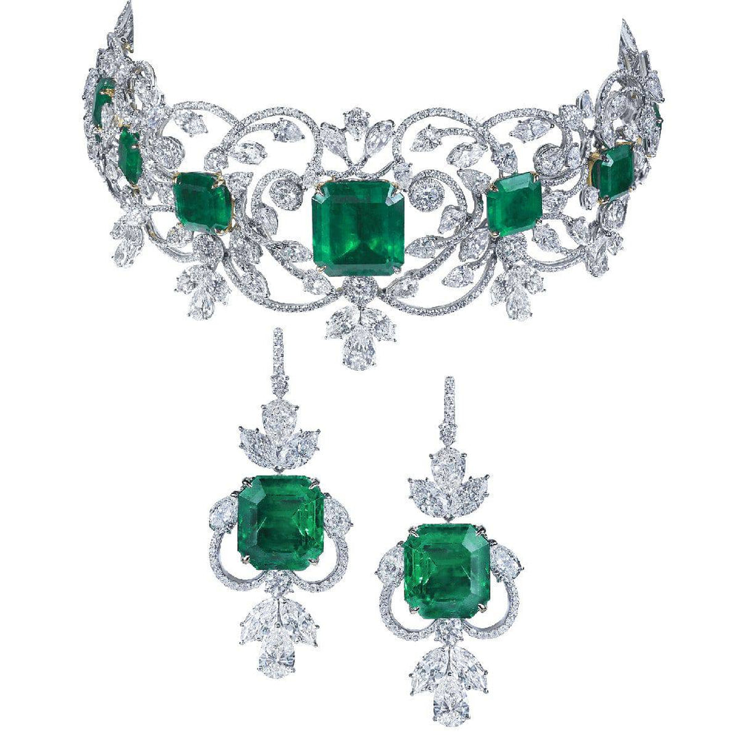 Green chocker necklace with emerald عقد تشوكر أخضرمع الايميرالد - just like diamonds
