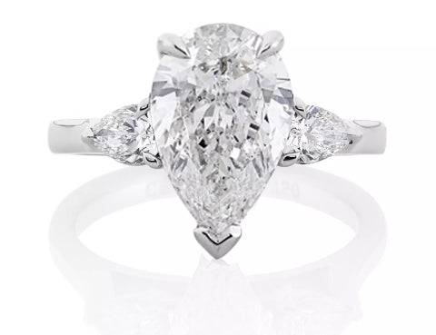 5 carat pear ring ٥ قيراط خاتم دمعه - just like diamonds