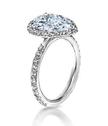 Pear cut ring surrounded with stones خاتم دمعه محاطة بأحجار - just like diamonds