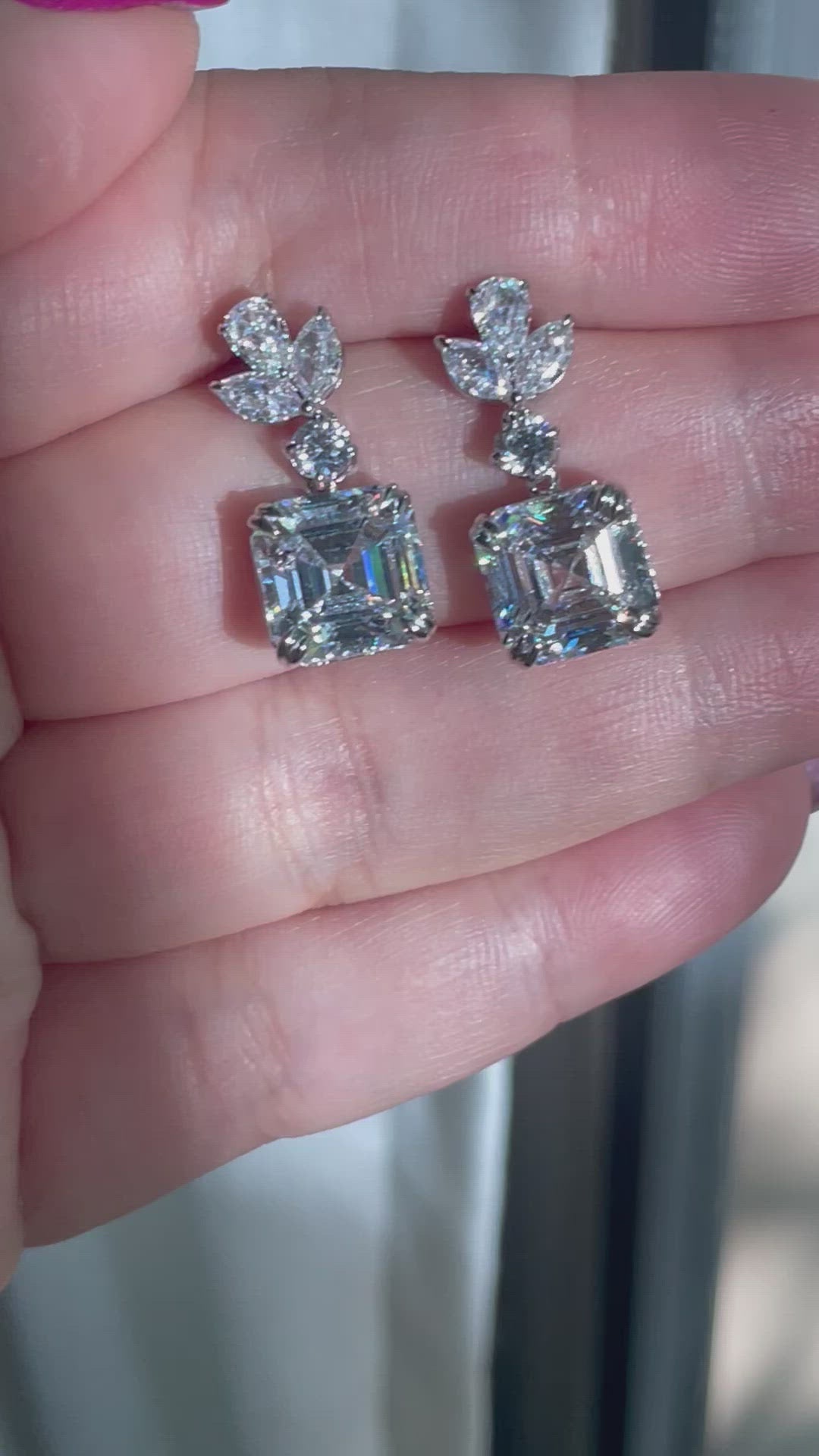 White Asscher earrings أقراط بحجر الآشر