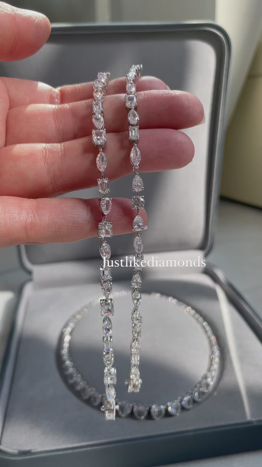 Mixed shape bracelet سوار تينيس بأحجار وقصات مختلفة