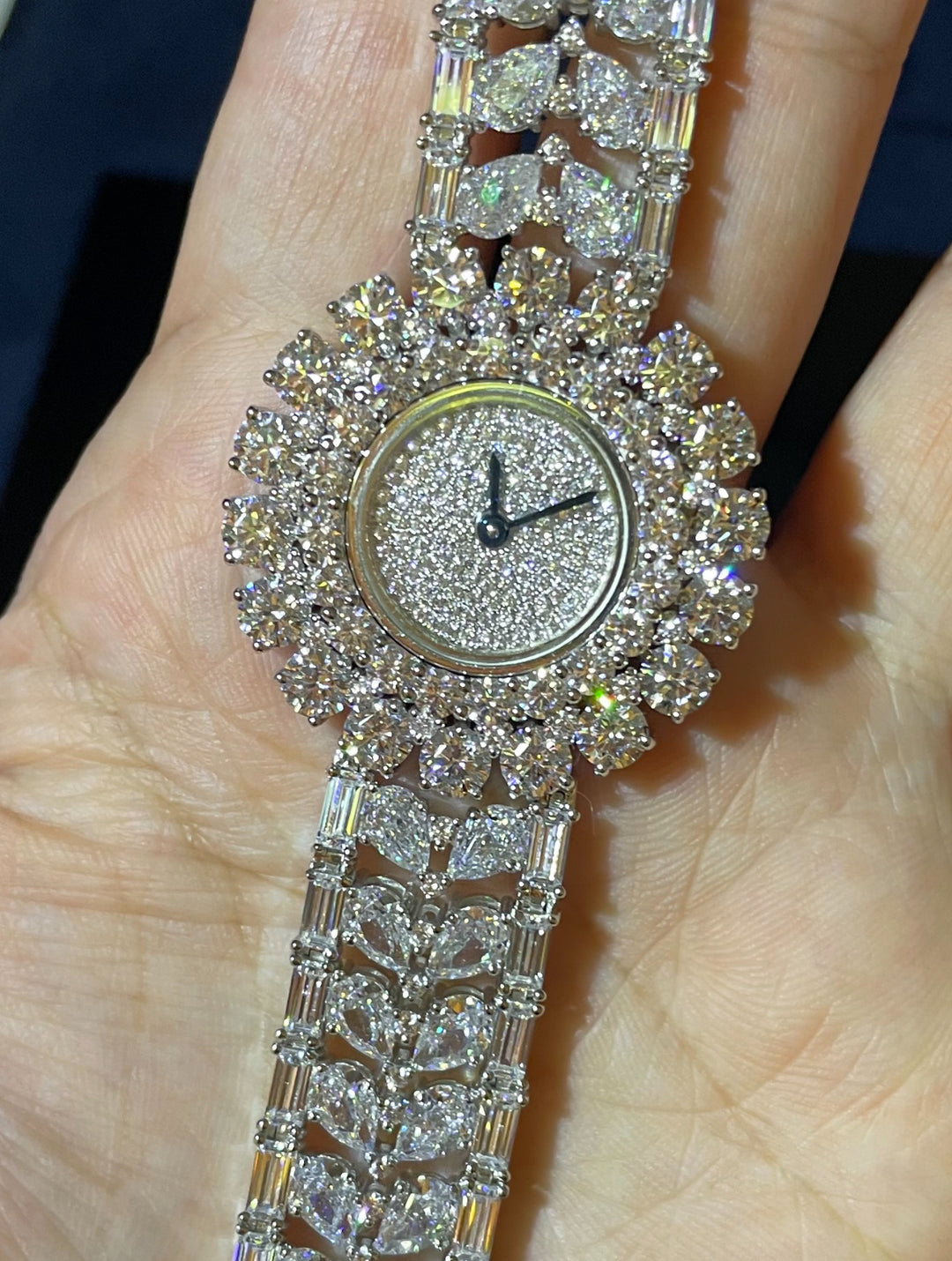 Watches ساعات