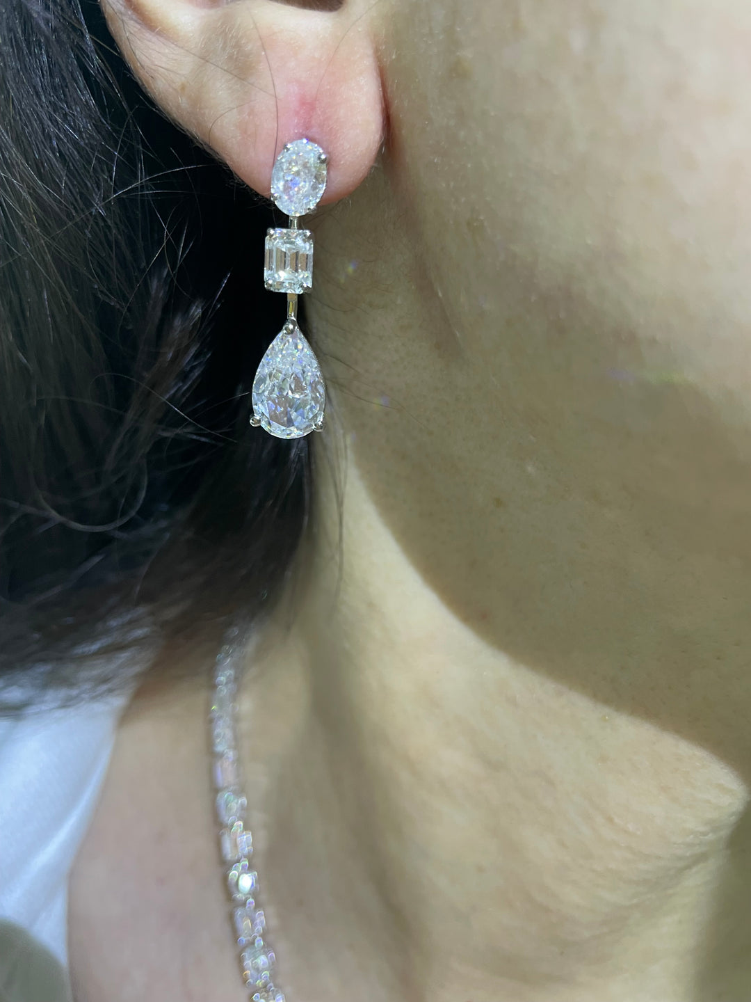 Solitaires necklace  قلاده السوليتيرات - just like diamonds