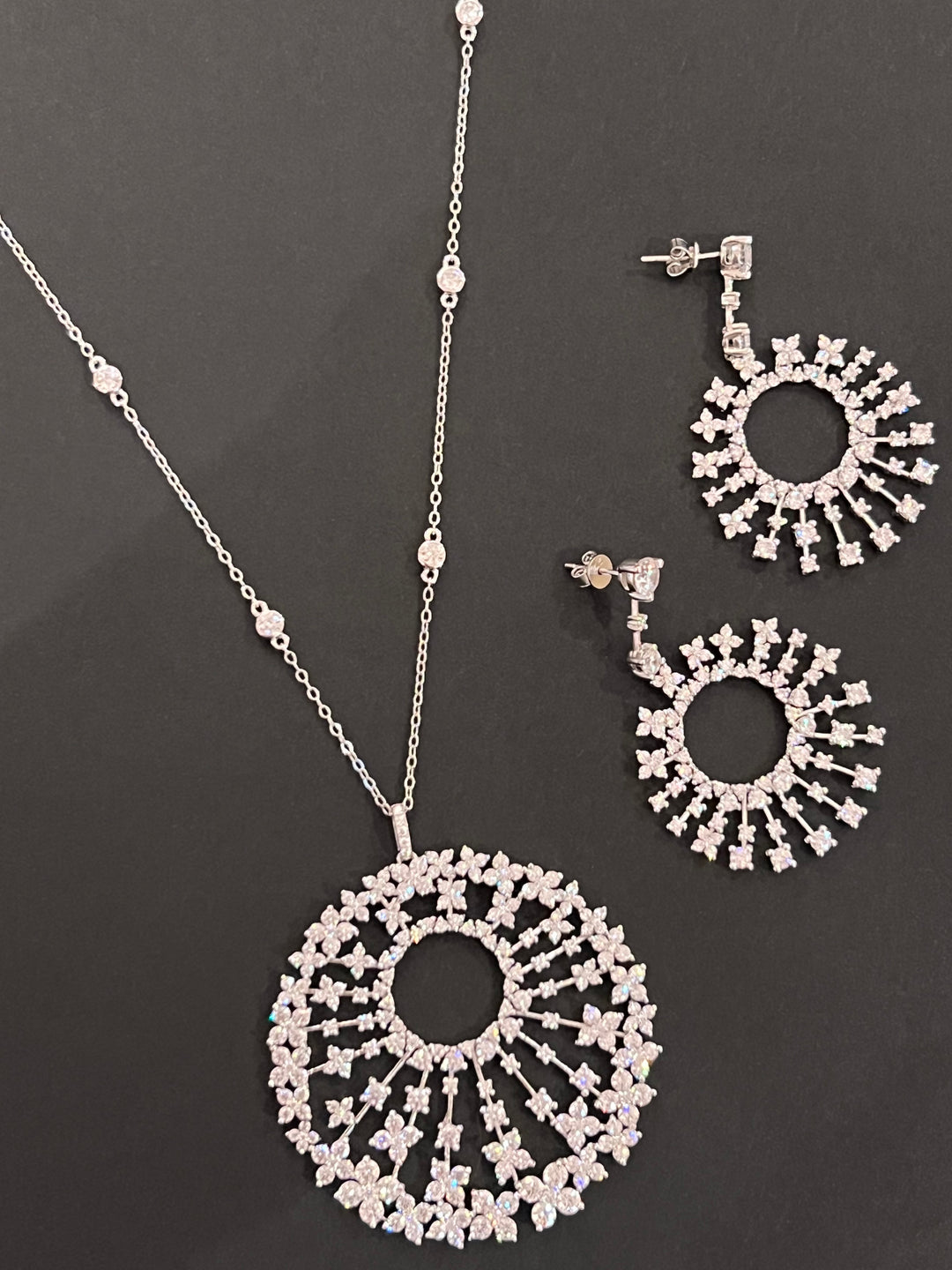 Long necklace  قلادة طويله - just like diamonds