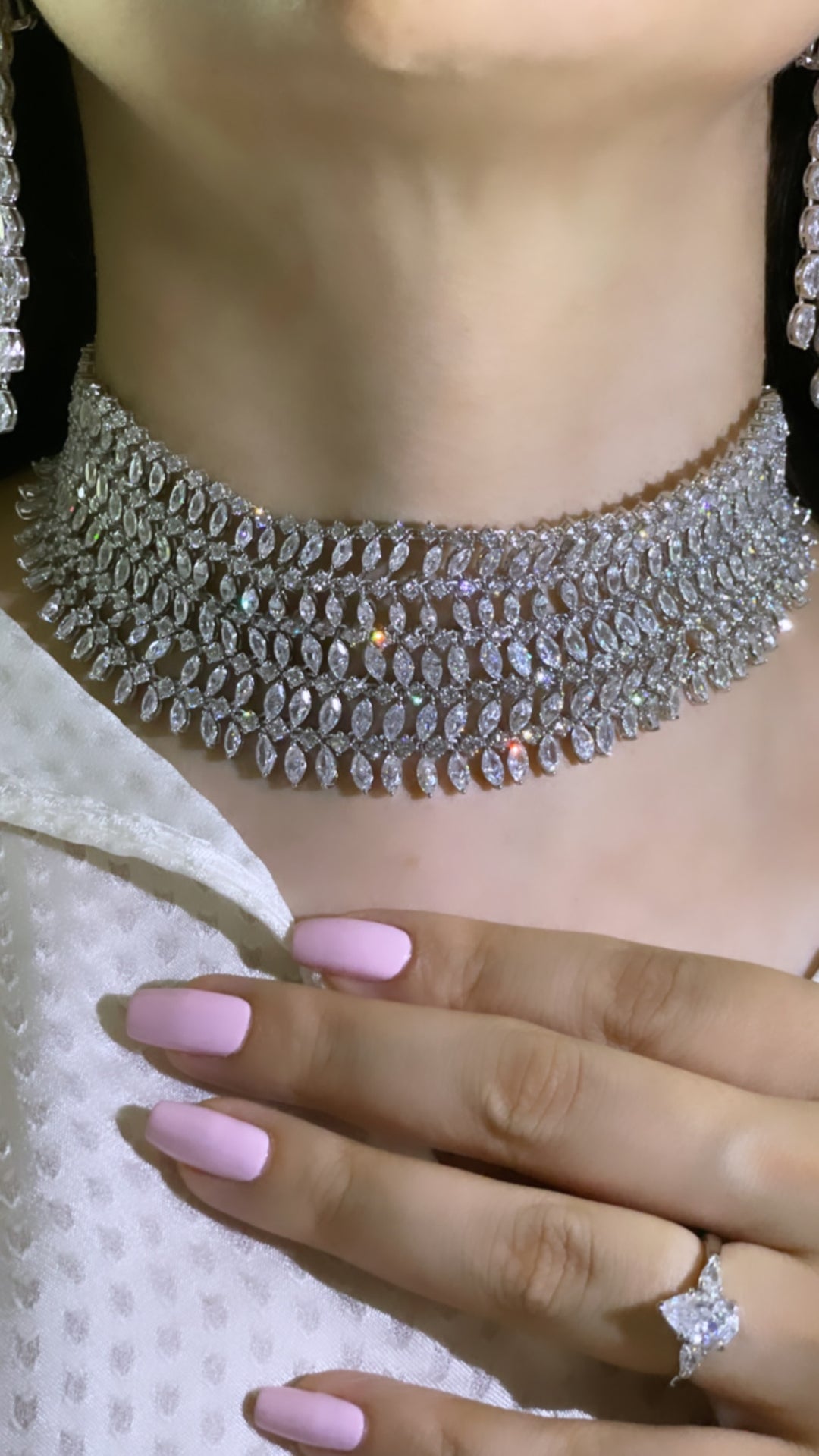 Chocker with marquis تشوكر الماركيزات - just like diamonds