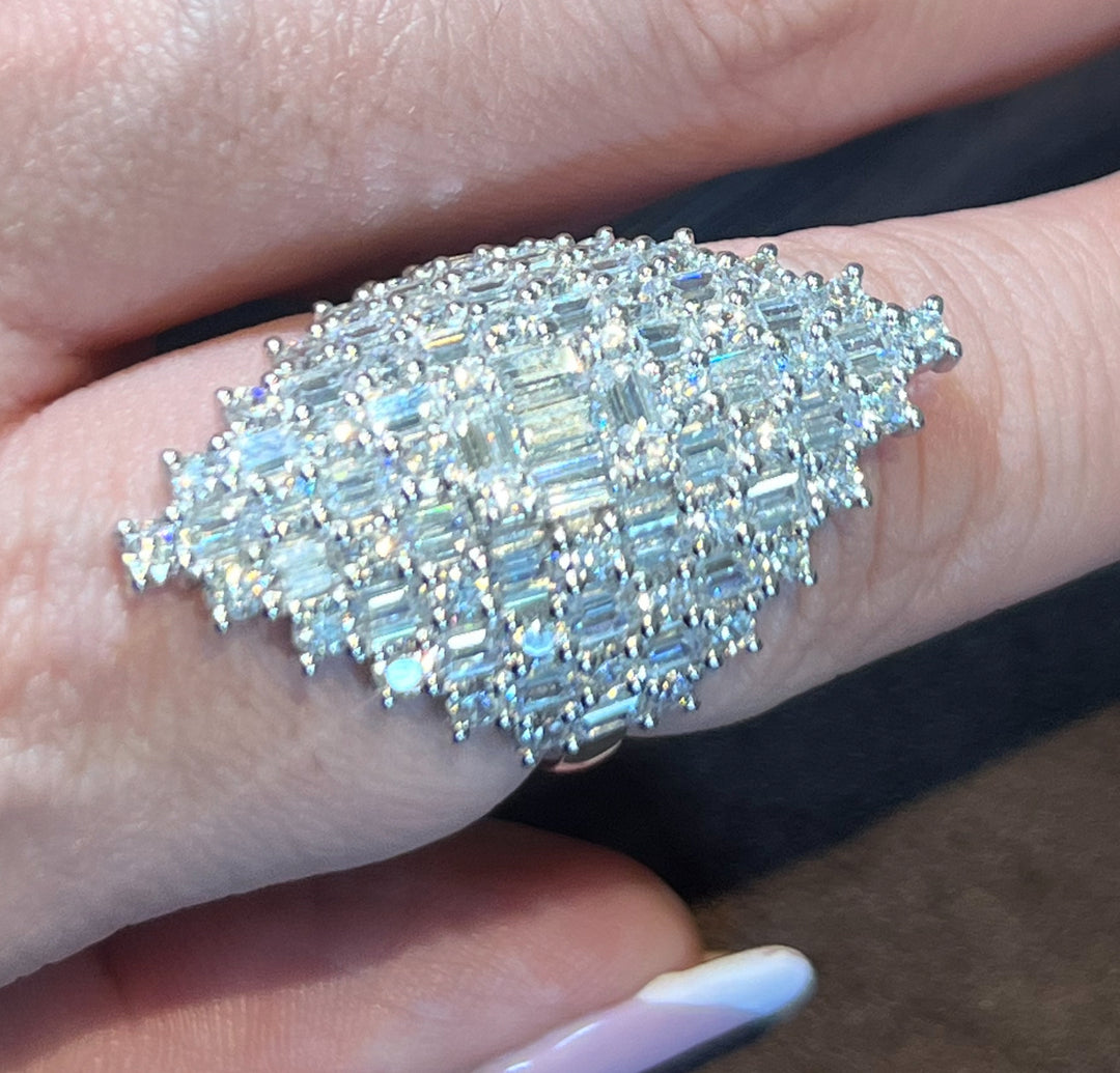 Tringle trend ring style ring خاتم مثلث ترند - just like diamonds