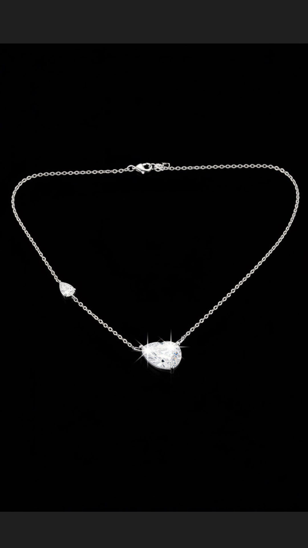 Trend Pear pendant 8 ct بندنت دمعه ترند
