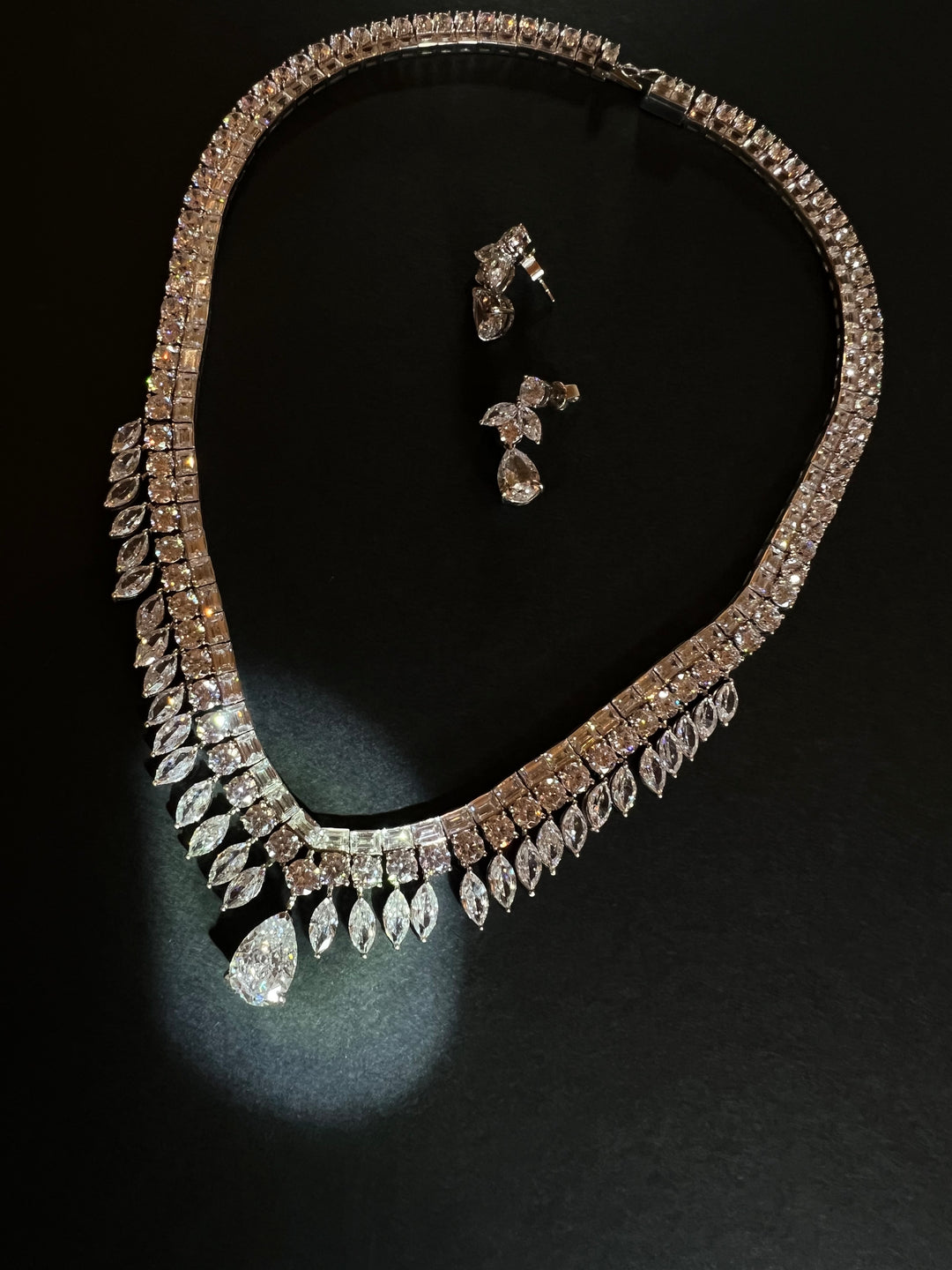 قلادة ارت ديكو Art Deco - just like diamonds