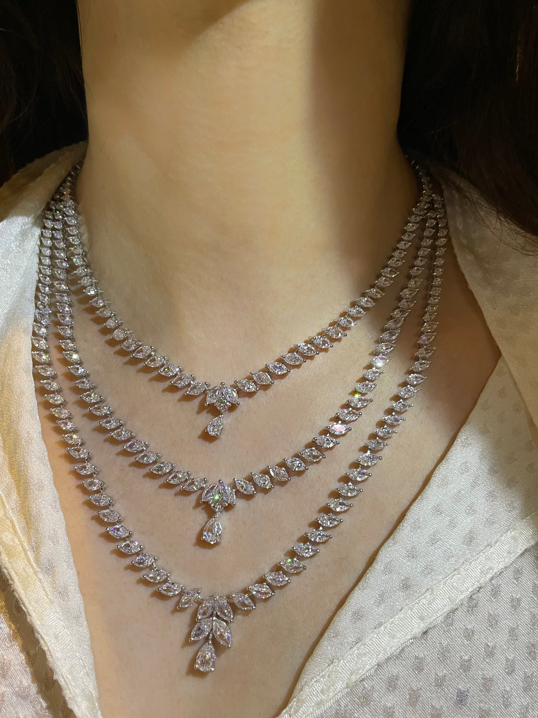 Three layers marquis necklace عقد ثلاث طبقات من ماركيزات