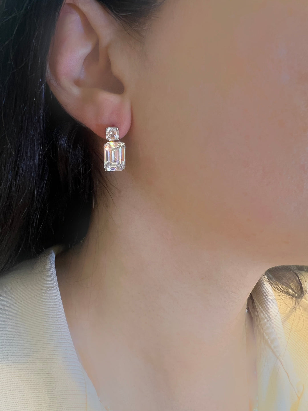 Asscher and emerald earrings  حلق الآشر والإيميرالد - just like diamonds