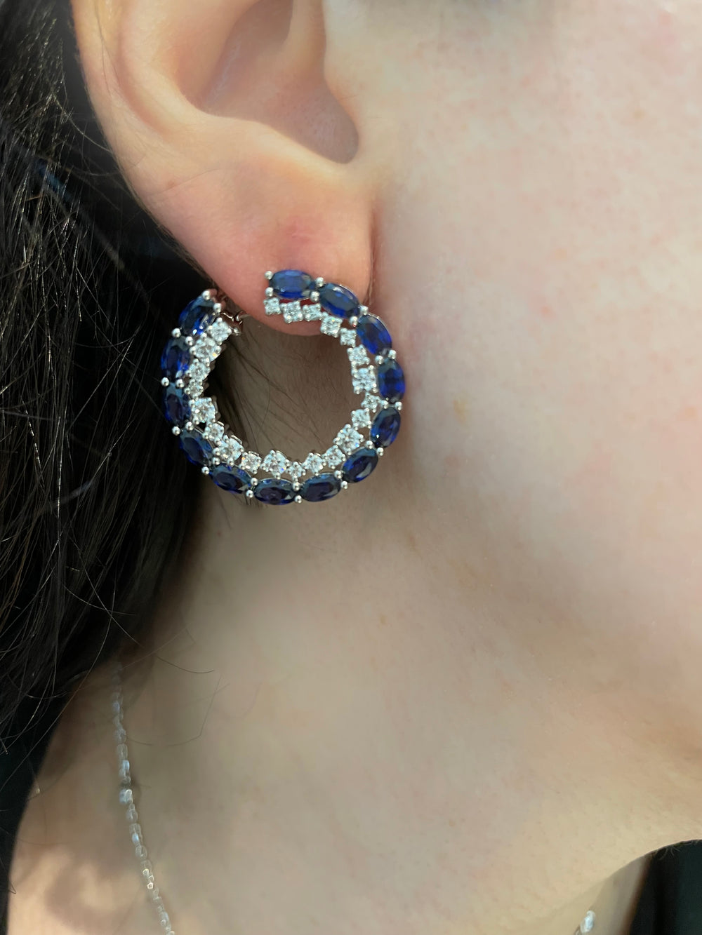 Blue oval semi hoop earrings   أقراط الأوفال الأزرق الهووب - just like diamonds
