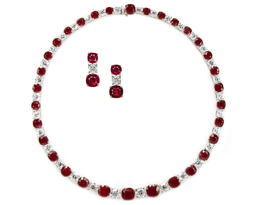 Ruby cushion necklace قلادة كوشن روبي