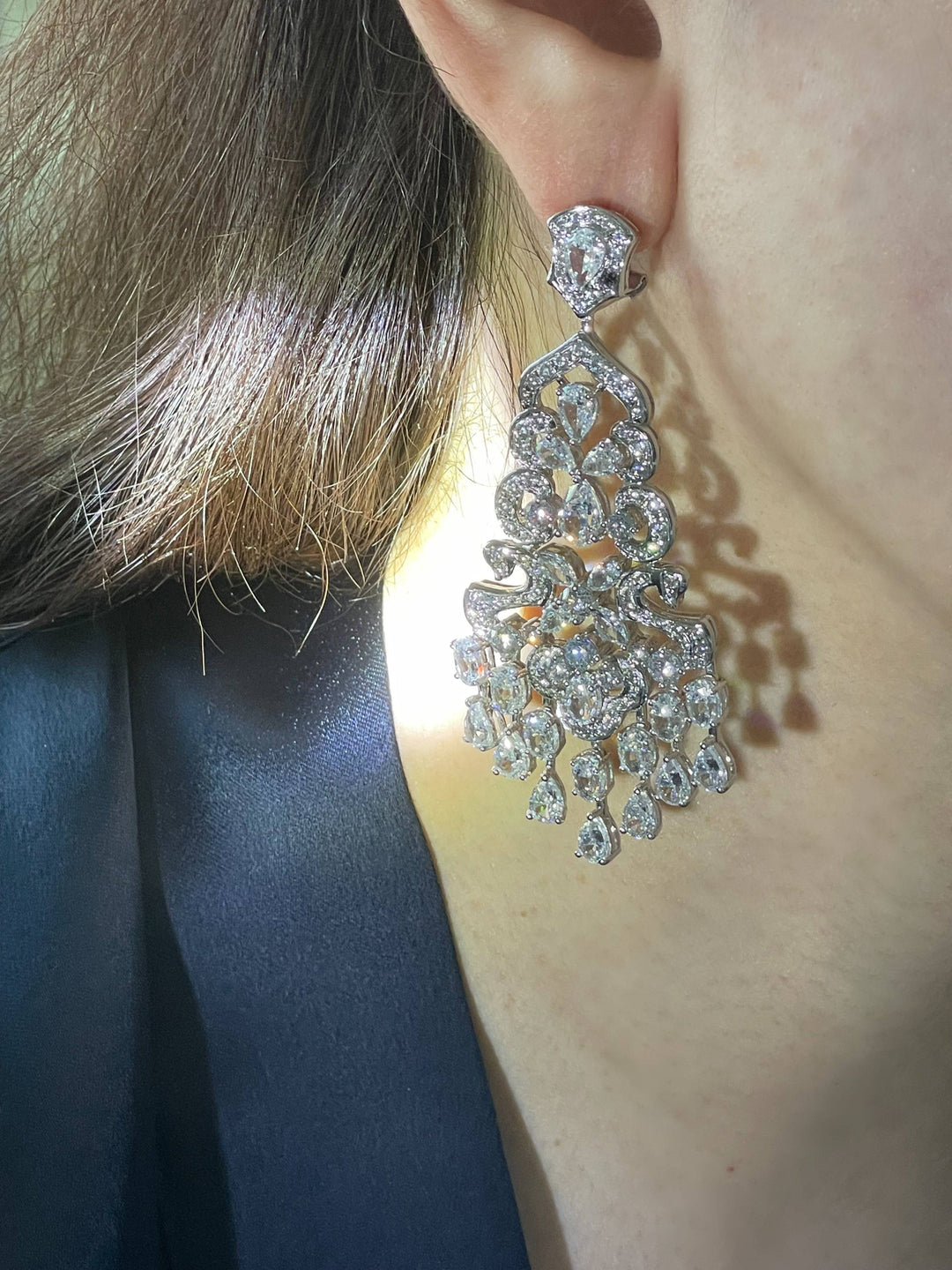 luxurious chandelier earrings أقراط الشاندليير الفخمه - just like diamonds