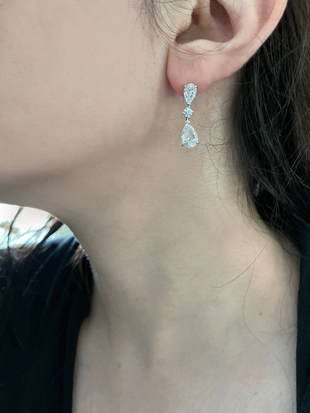 Two pears earrings أقراط الدمعتين - just like diamonds