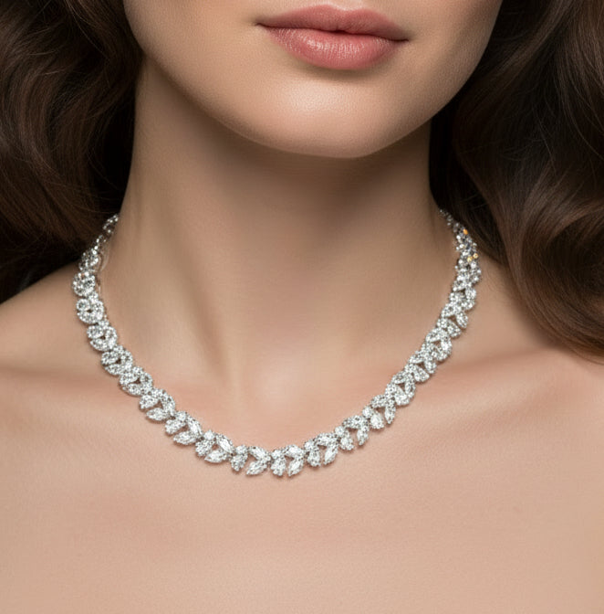 Classic simple necklace قلادة كلاسيكية ناعمه - just like diamonds