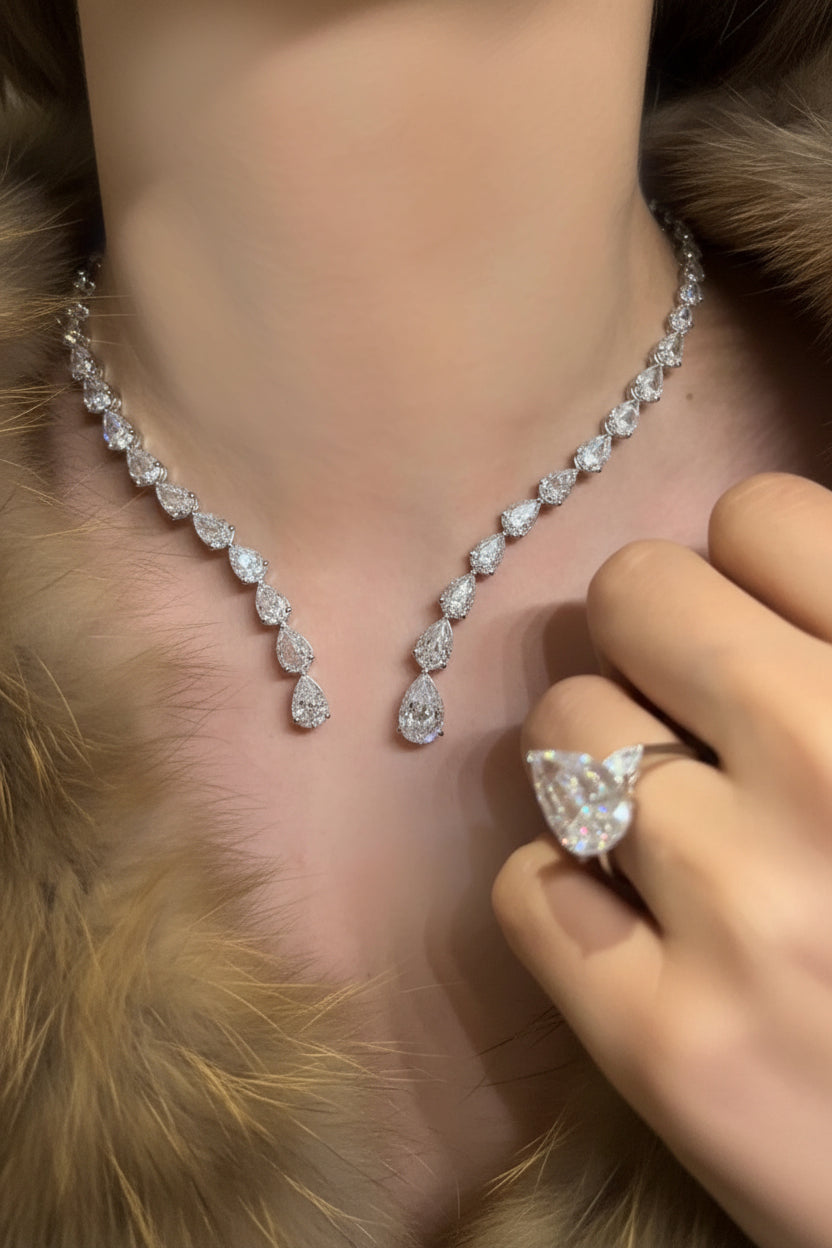 Collar pear necklace  عقد طوق من دمعات - just like diamonds