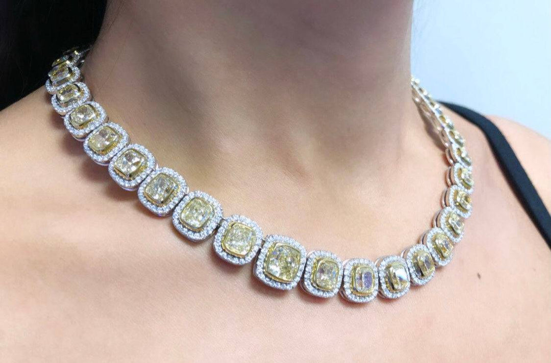 Fancy yellow قلادة صفراء - just like diamonds