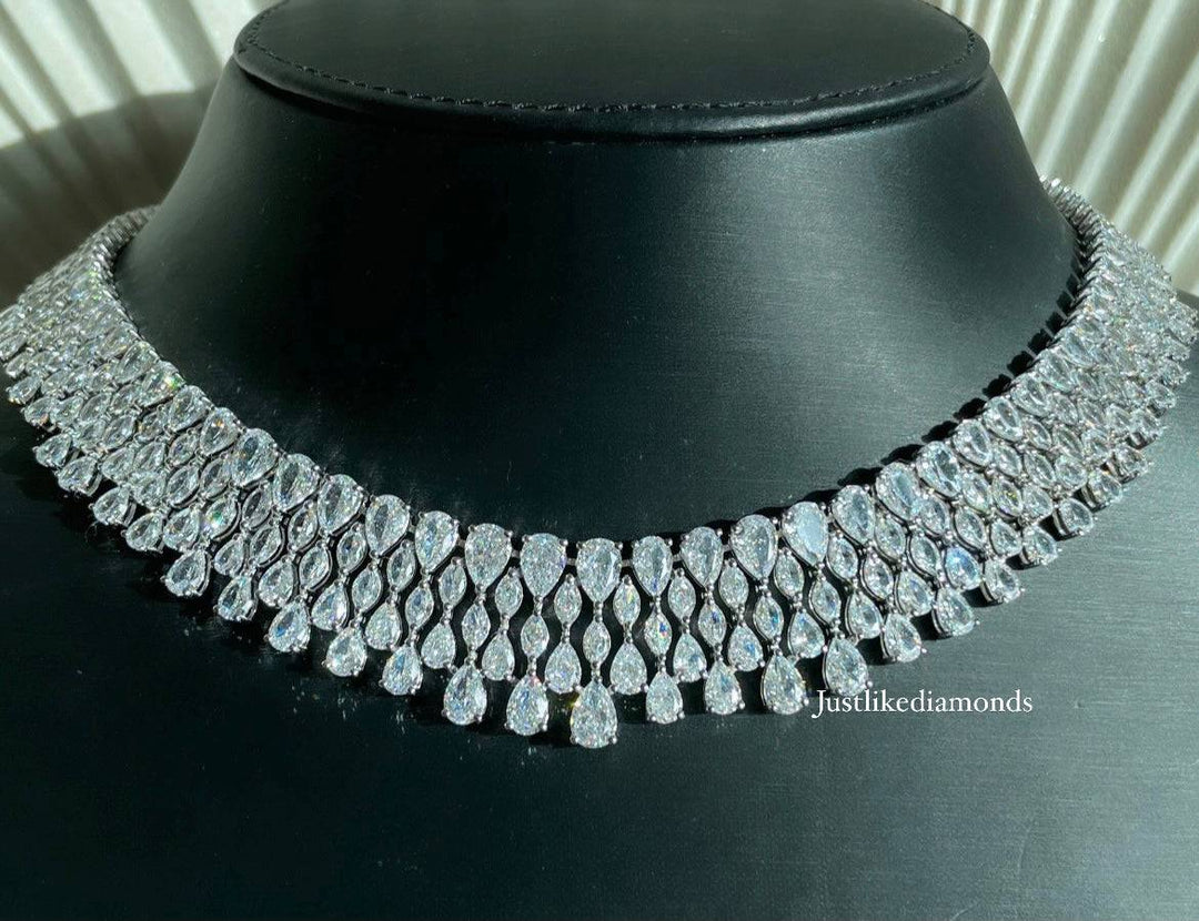 Pear and marquise White necklace عقد الماركيزات والدمعات - just like diamonds