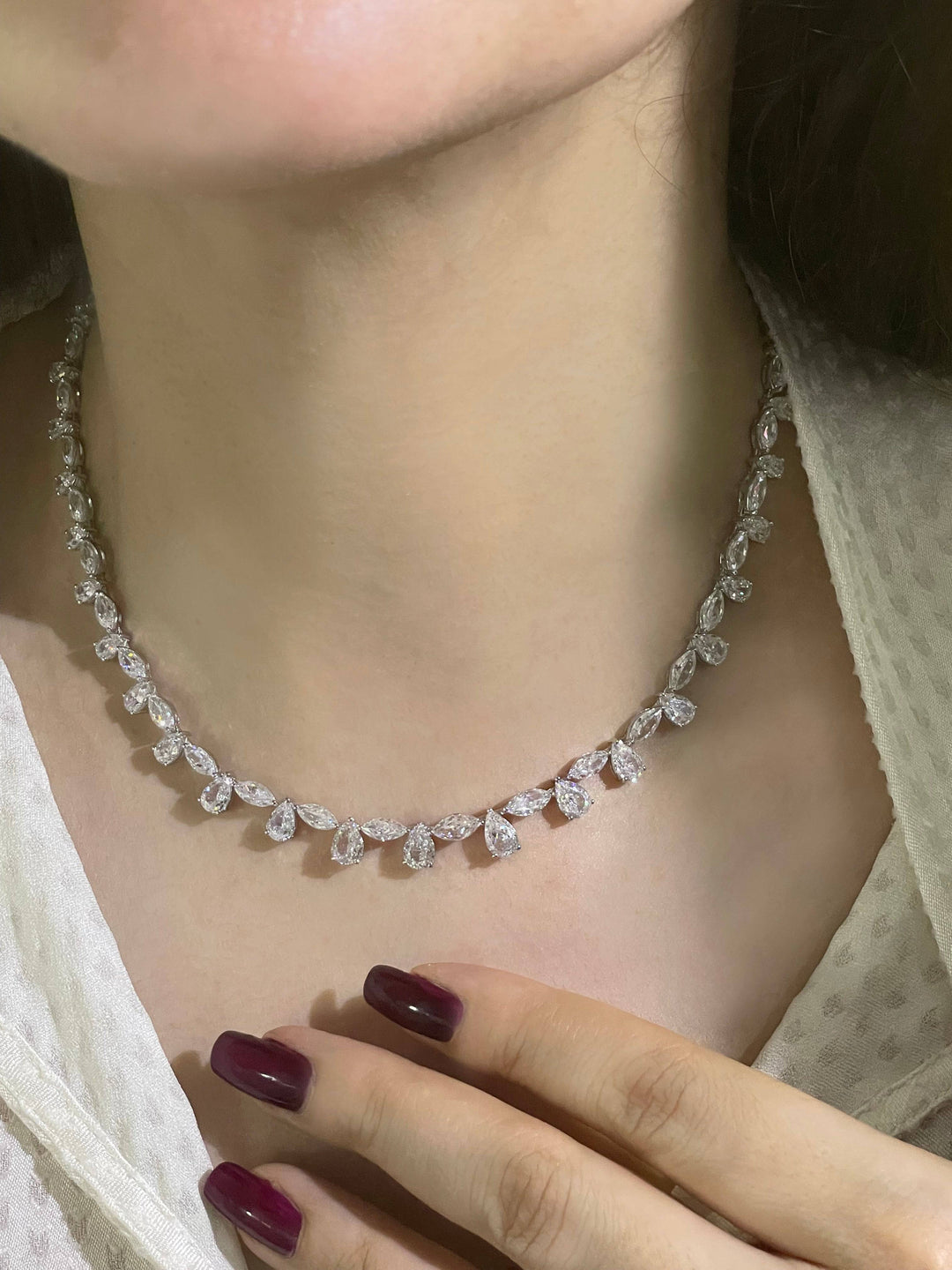 Tennis necklace pears with marquise   قلاده سوليتيرات الدمعات والماركيزات - just like diamonds