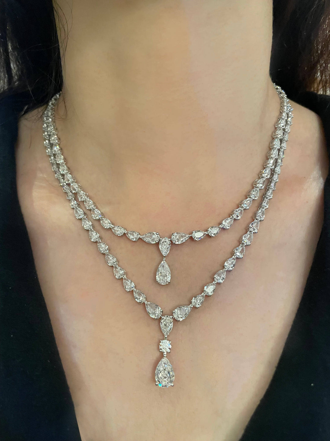 Two layers pear necklace عقد طبقتين من دمعات - just like diamonds