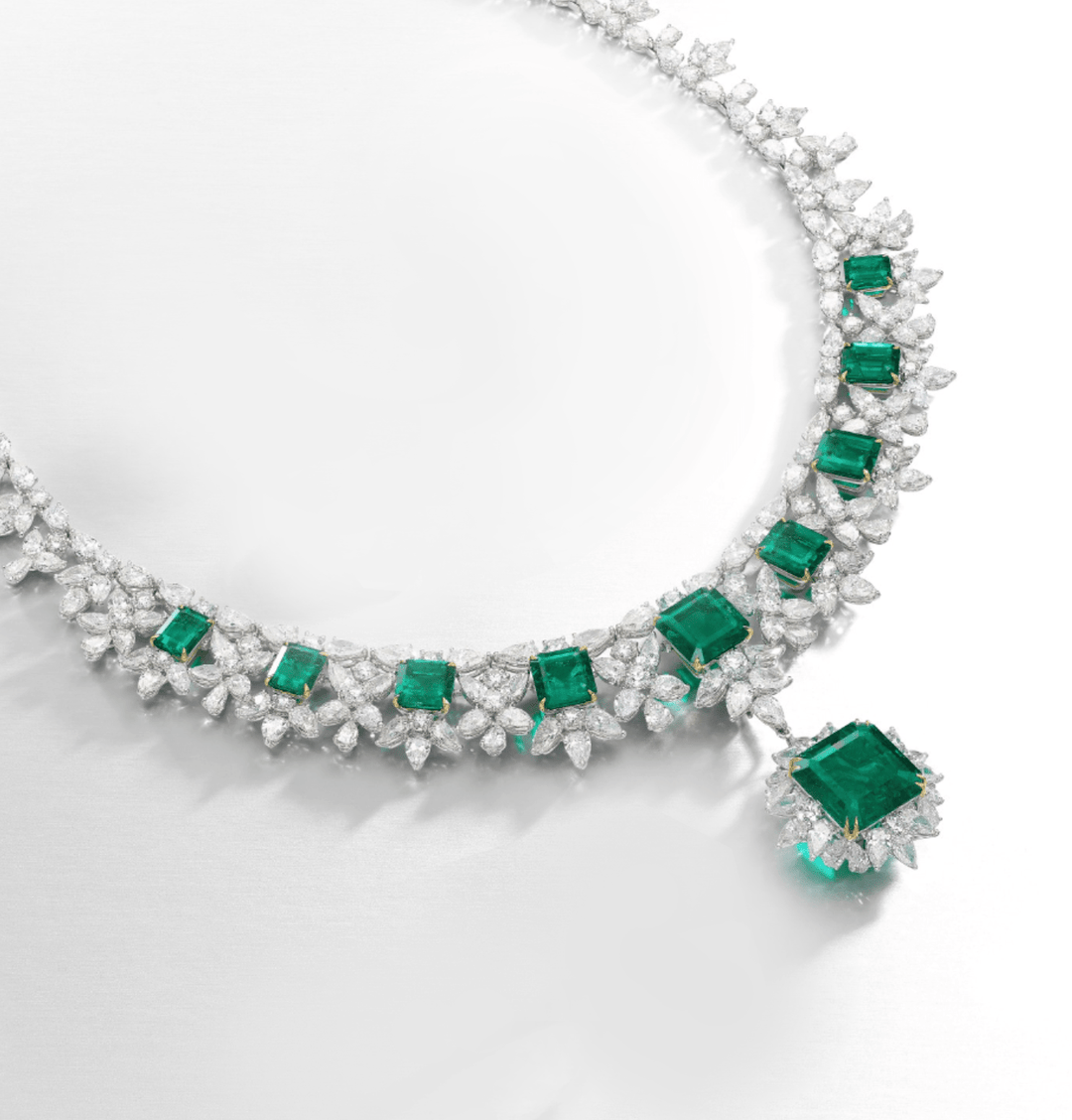 Classical necklace عقد كلاسيكي - just like diamonds