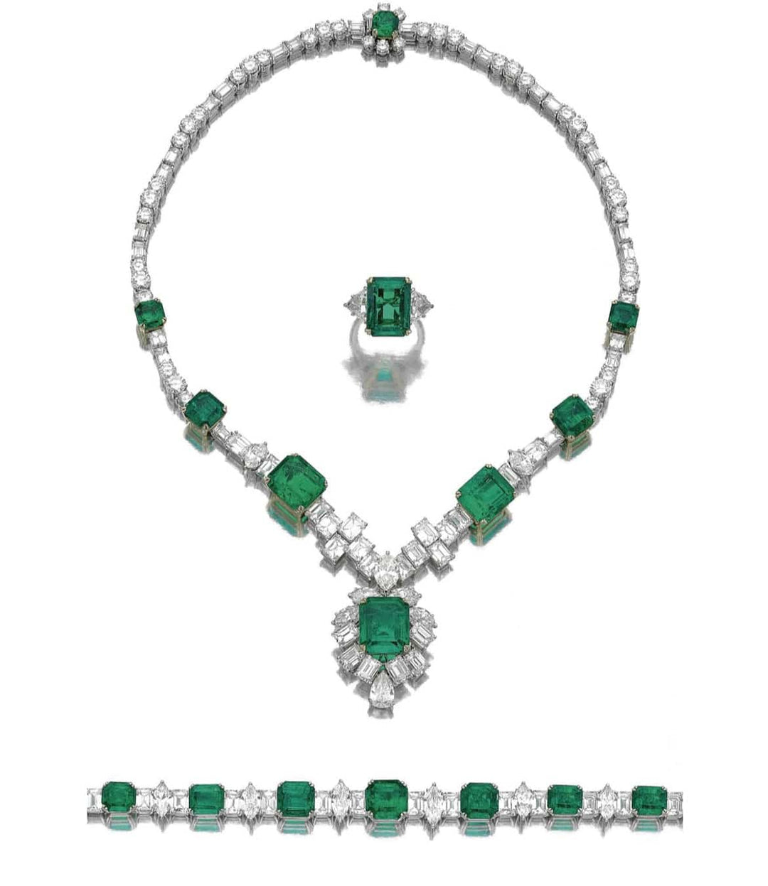 Green necklace عقد أخضر - just like diamonds