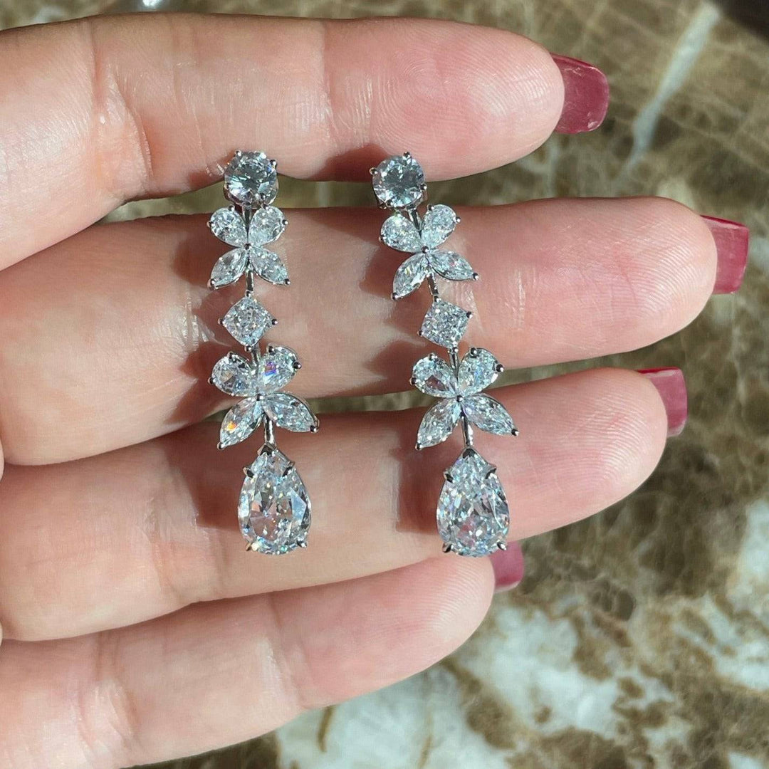 Flower necklace قلادة الورود - just like diamonds