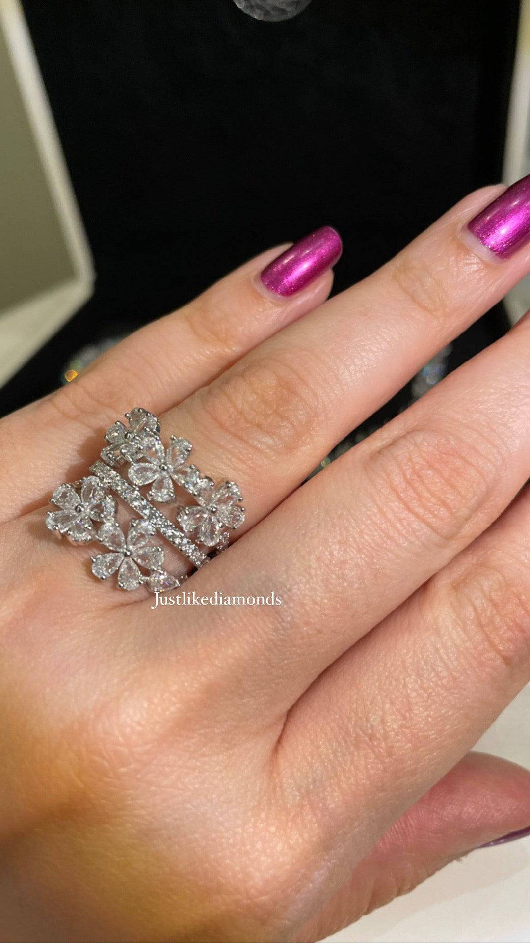 Many flowers ring خاتم مجموعة ورود - just like diamonds