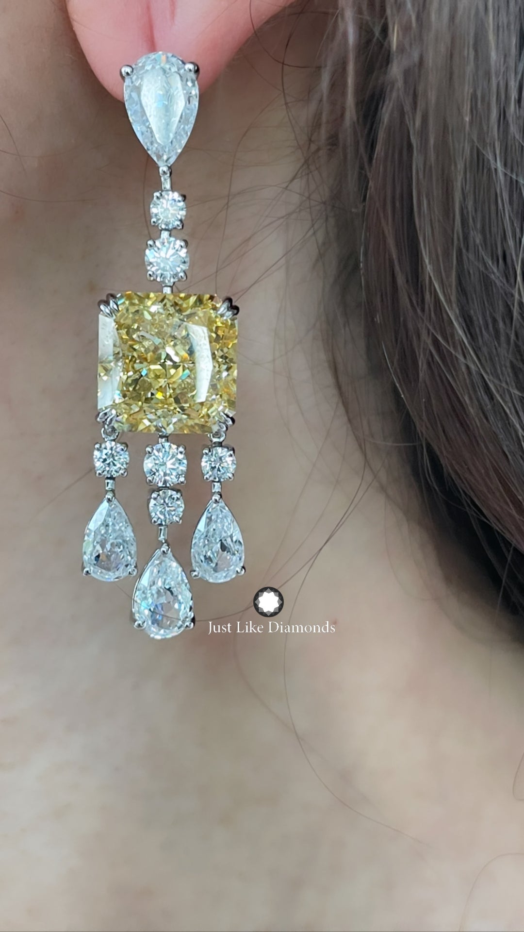 Radiant yellow cut earrings  أقراط الراديانت الصفراء