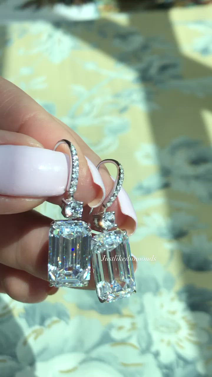 Emerald cut earrings أقراط الإيميرالد