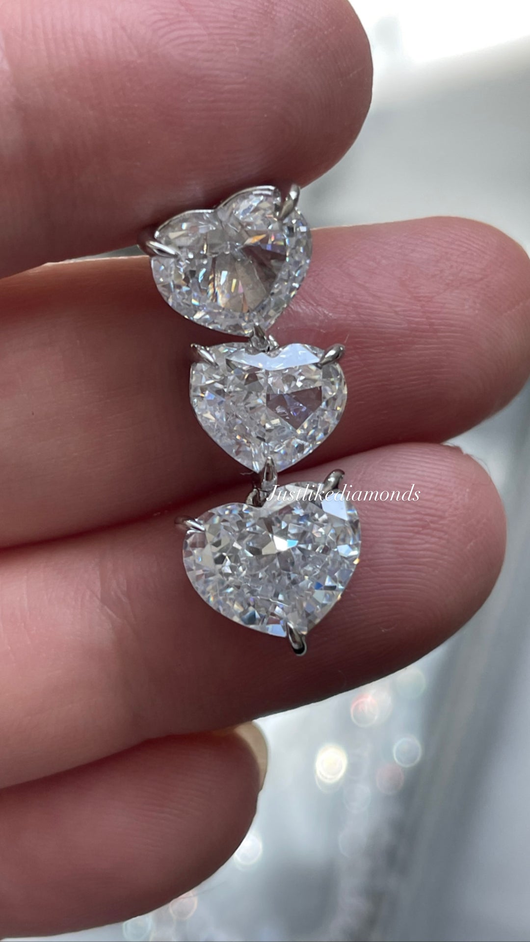 3 hearts earrings أقراط الثلاث قلوب