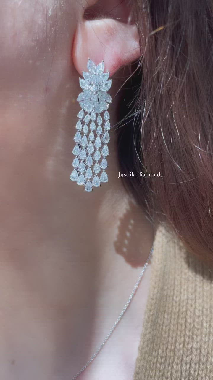 Chandelier pear earrings أقراط الشاندليير الدمعات