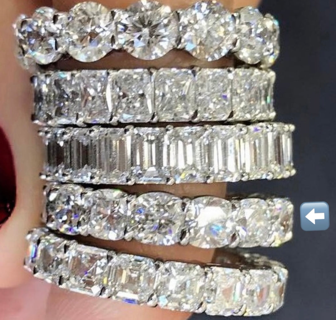 Cushion cut eternity band  دبلة كوشن