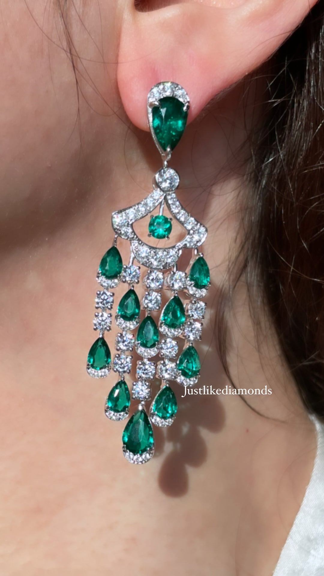 drop earrings أقراط بشكل دمعات