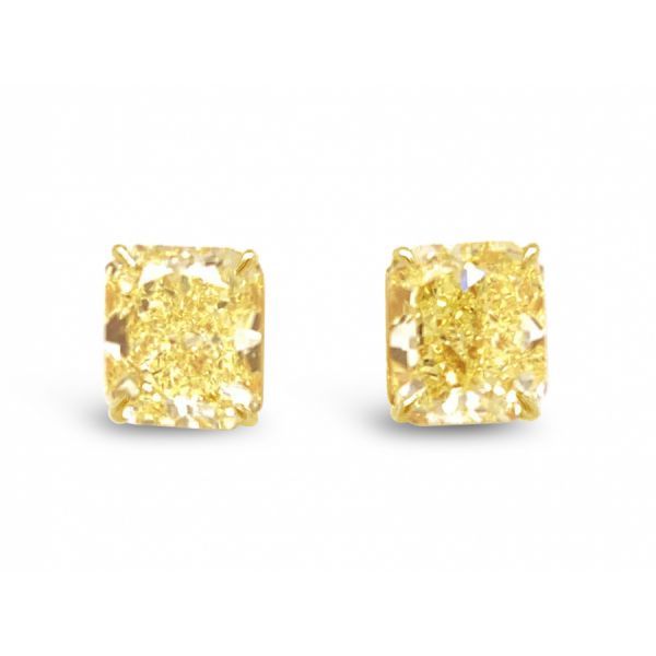 Radiant yellow studs أقراط راديانت أصفر فانسي - just like diamonds