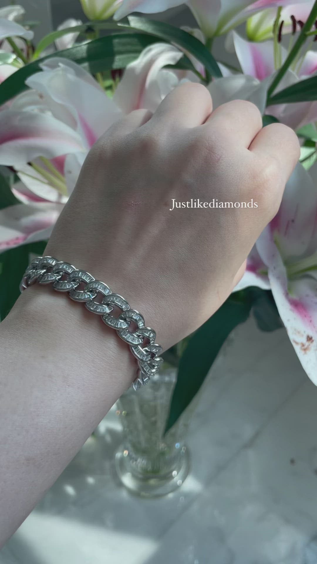 Cuban link baguette bracelet سوار الكوبان الباغيت